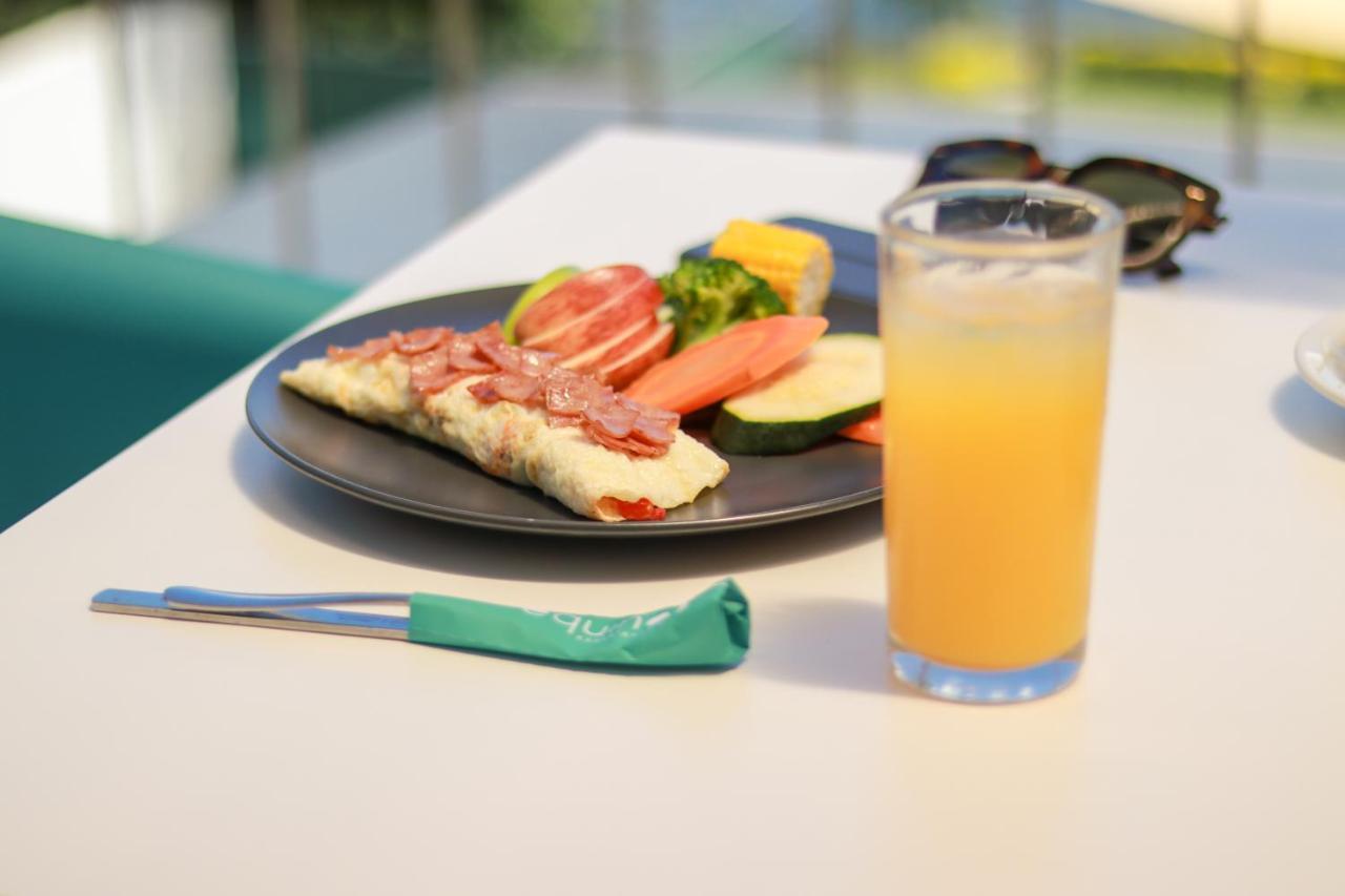 Equinoccio Hotel Santa Ana Ngoại thất bức ảnh