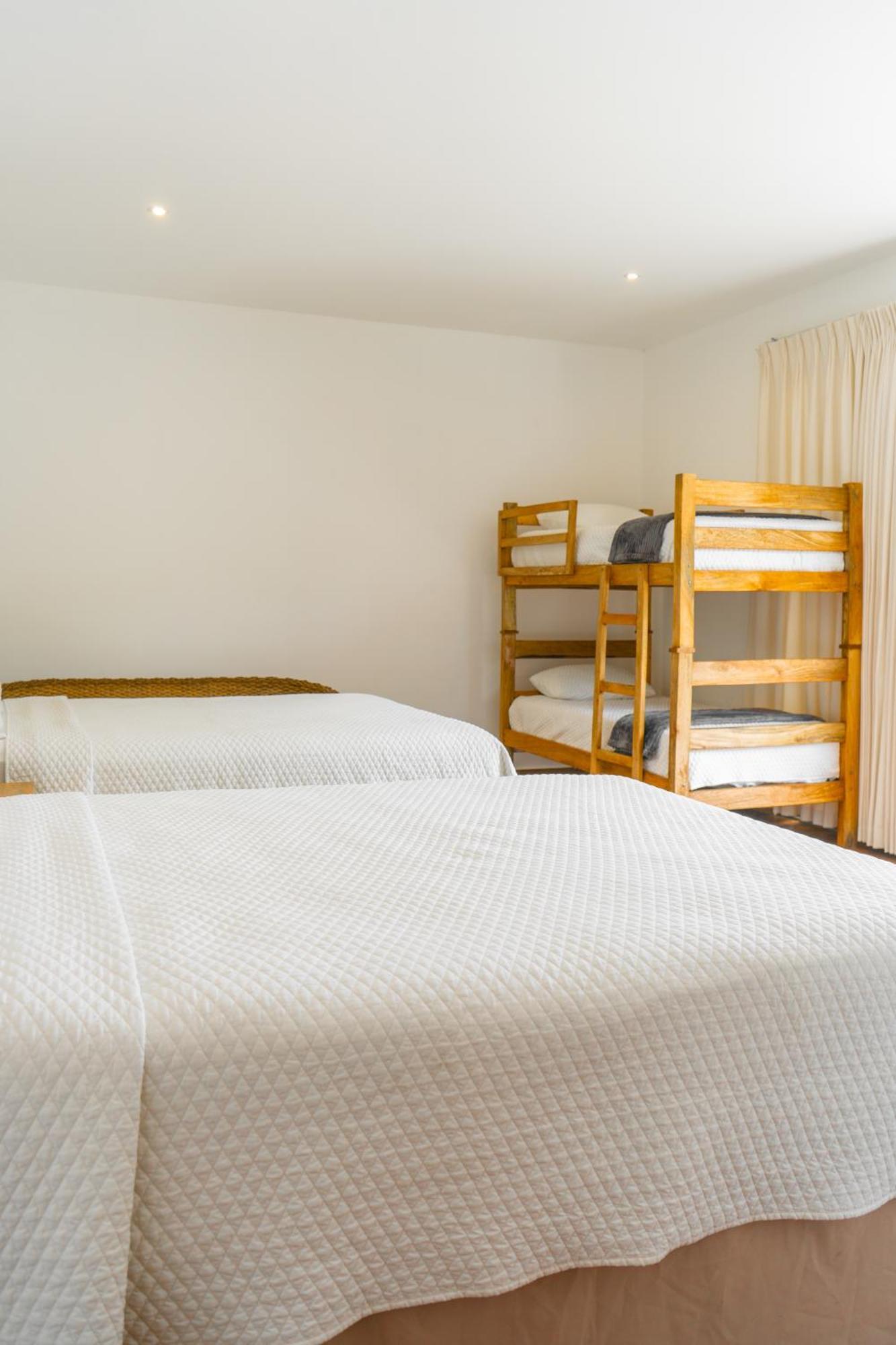 Equinoccio Hotel Santa Ana Ngoại thất bức ảnh