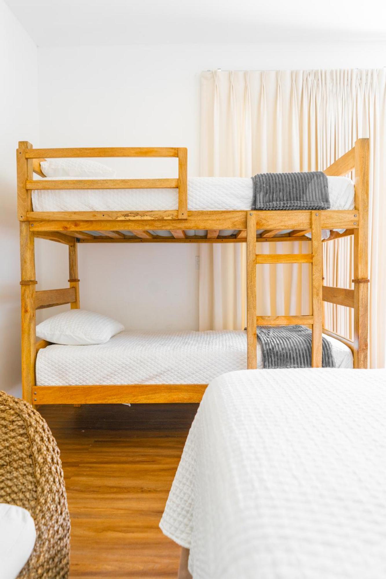 Equinoccio Hotel Santa Ana Ngoại thất bức ảnh